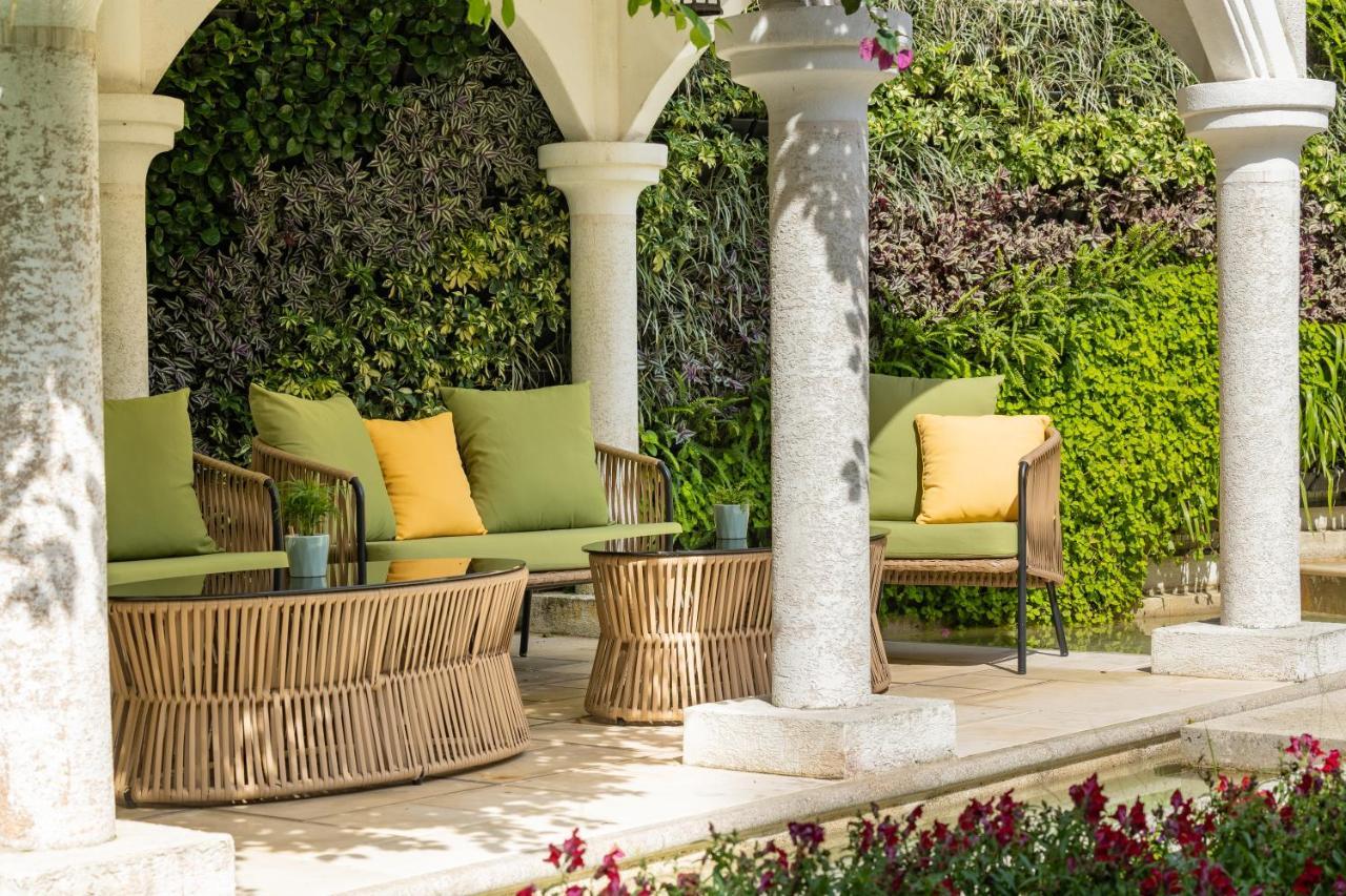 Hualien Farglory Hotel Yanliau Dış mekan fotoğraf Outdoor furniture